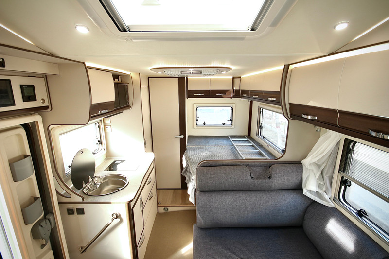 舒適旅行生活，這款房車必不可少