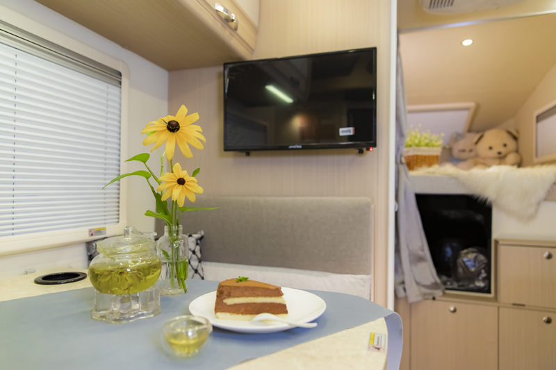 不僅僅動力好，還有上下鋪的房車