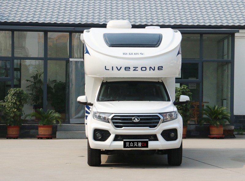 有上下鋪的房車，還是四驅，點贊