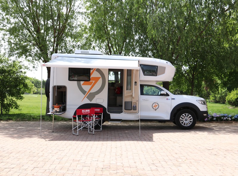 不只有空間，這臺房車還有哪里？