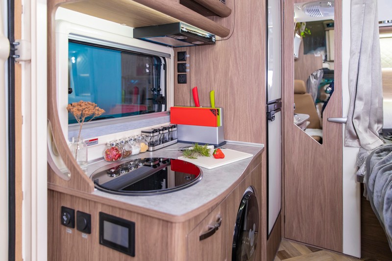 塞拉維房車，夠大，夠舒適