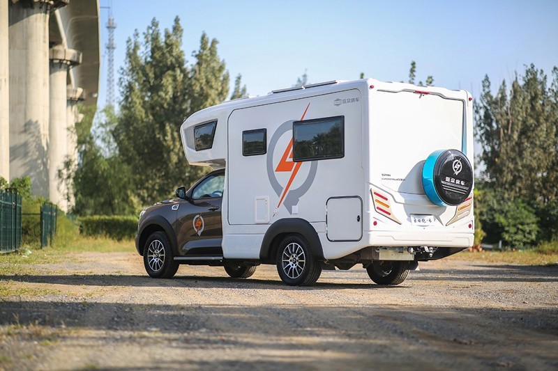 自由炮，用車輪帶你丈量世界