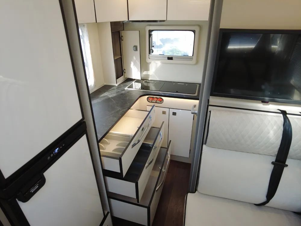 一輛優(yōu)秀的房車應(yīng)該具備哪些基因?看這里! 一輛優(yōu)秀的房車應(yīng)該具備哪些基因?看這里!