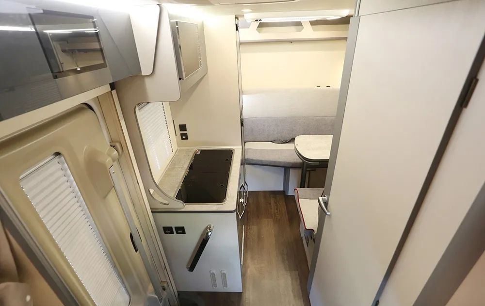 一輛多變的房車(chē)能帶來(lái)哪些意想不到的驚喜？