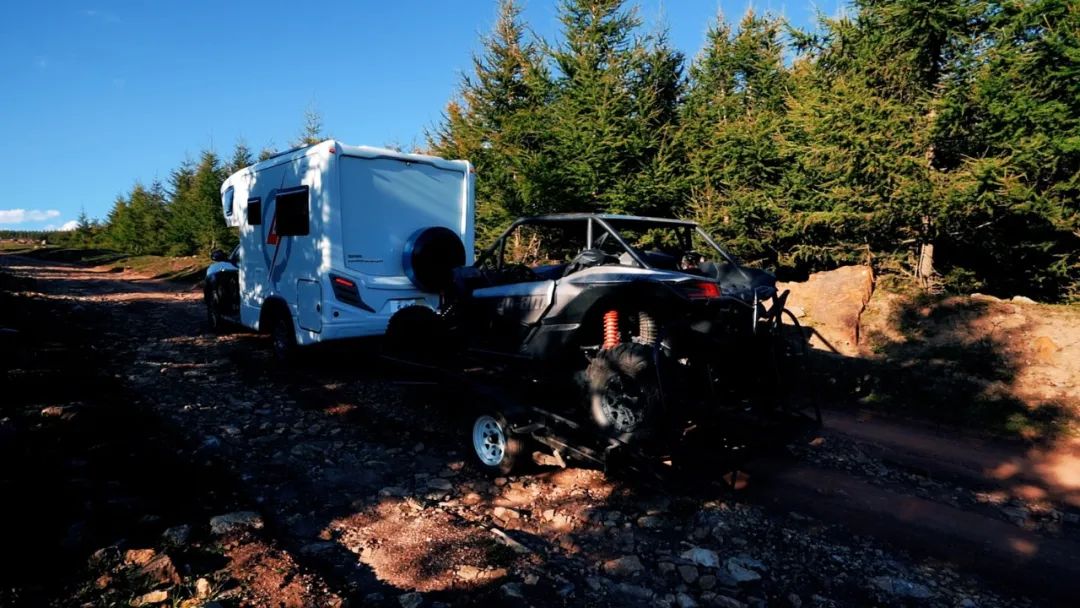 C6駕照即將到來！這款擁有牽引資質的自行式房車千萬別錯過！