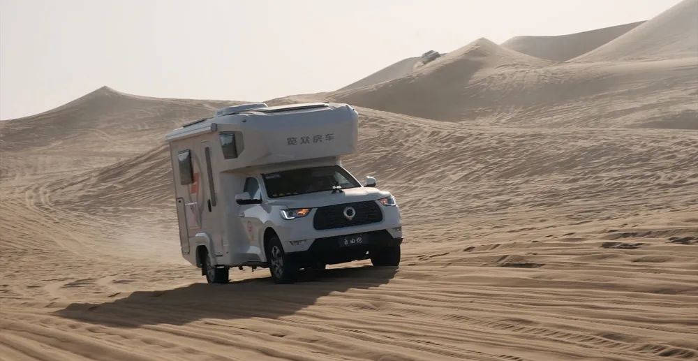 C6駕照即將到來！這款擁有牽引資質的自行式房車千萬別錯過！