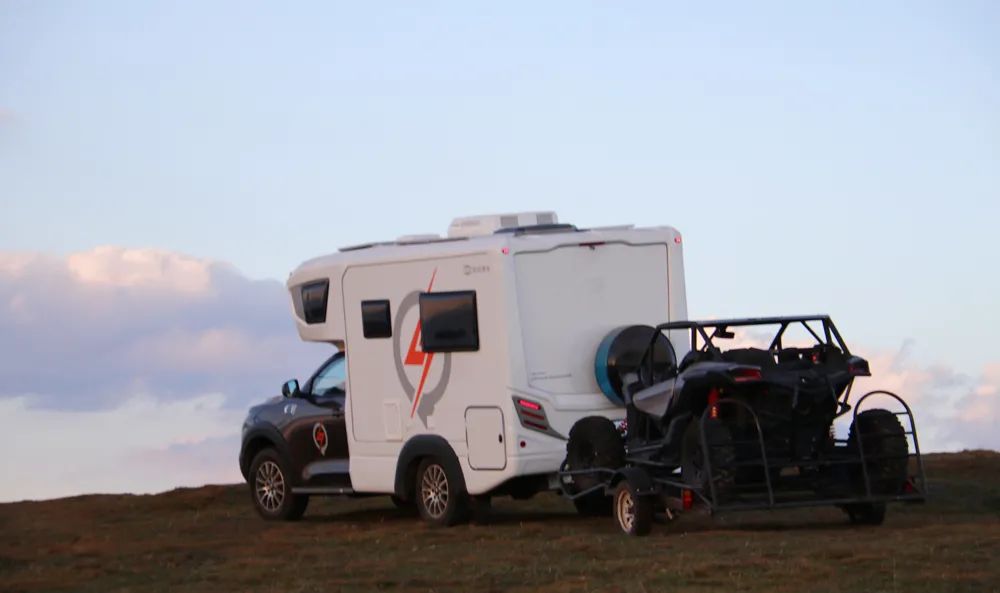 C6駕照即將到來！這款擁有牽引資質的自行式房車千萬別錯過！