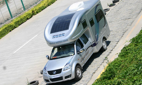 你沒看錯，歡迎來到2012年的房車世界！