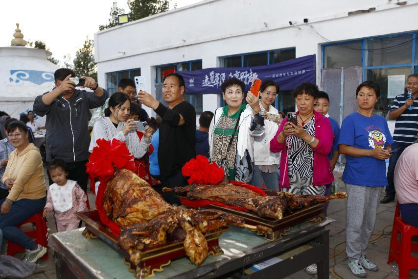 對(duì)酒當(dāng)歌，人生幾何，要盡興就現(xiàn)在！