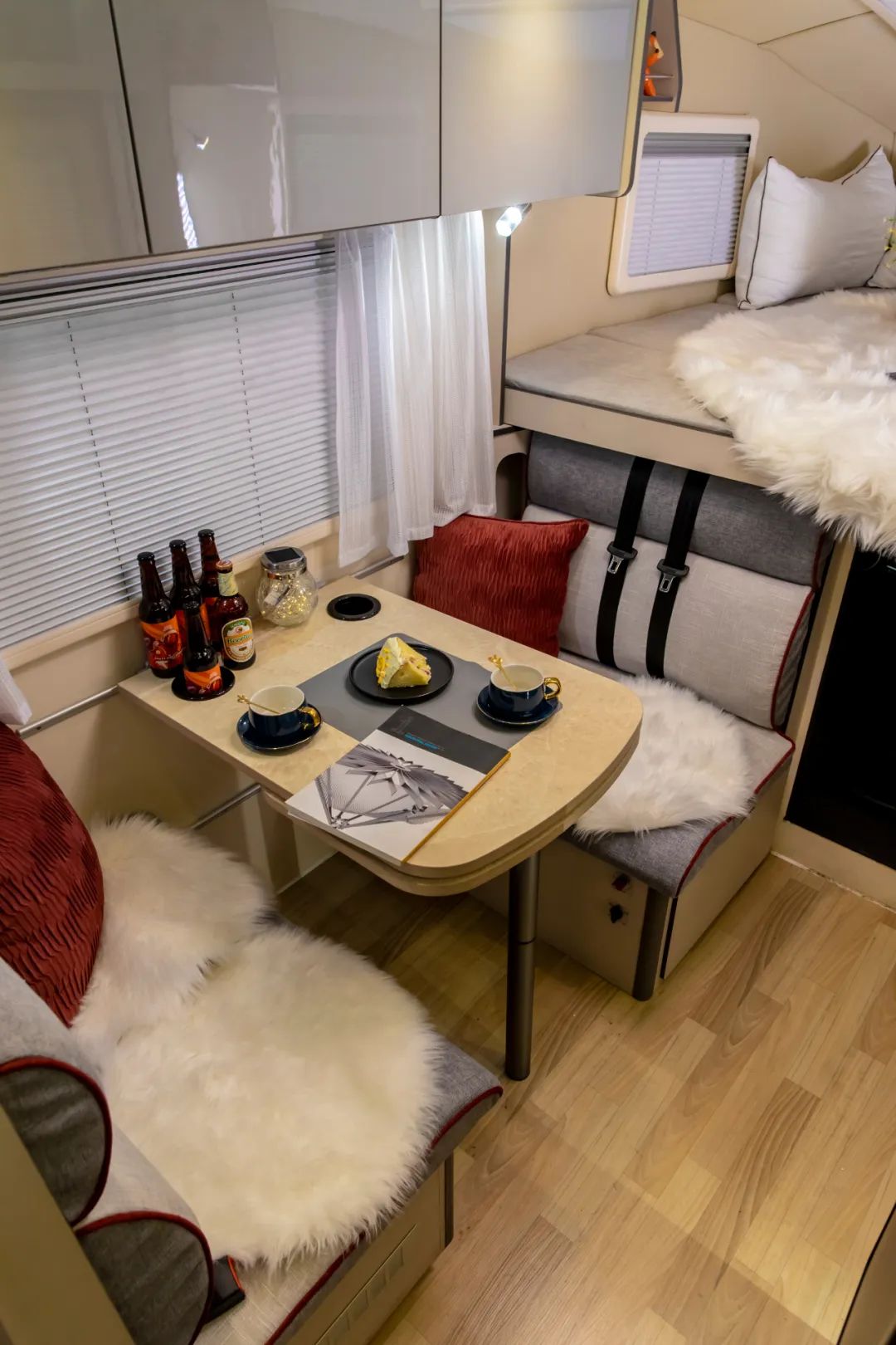 精致化露營(yíng)“選手”，將吃住行融為一體，適合1~2人四季旅行